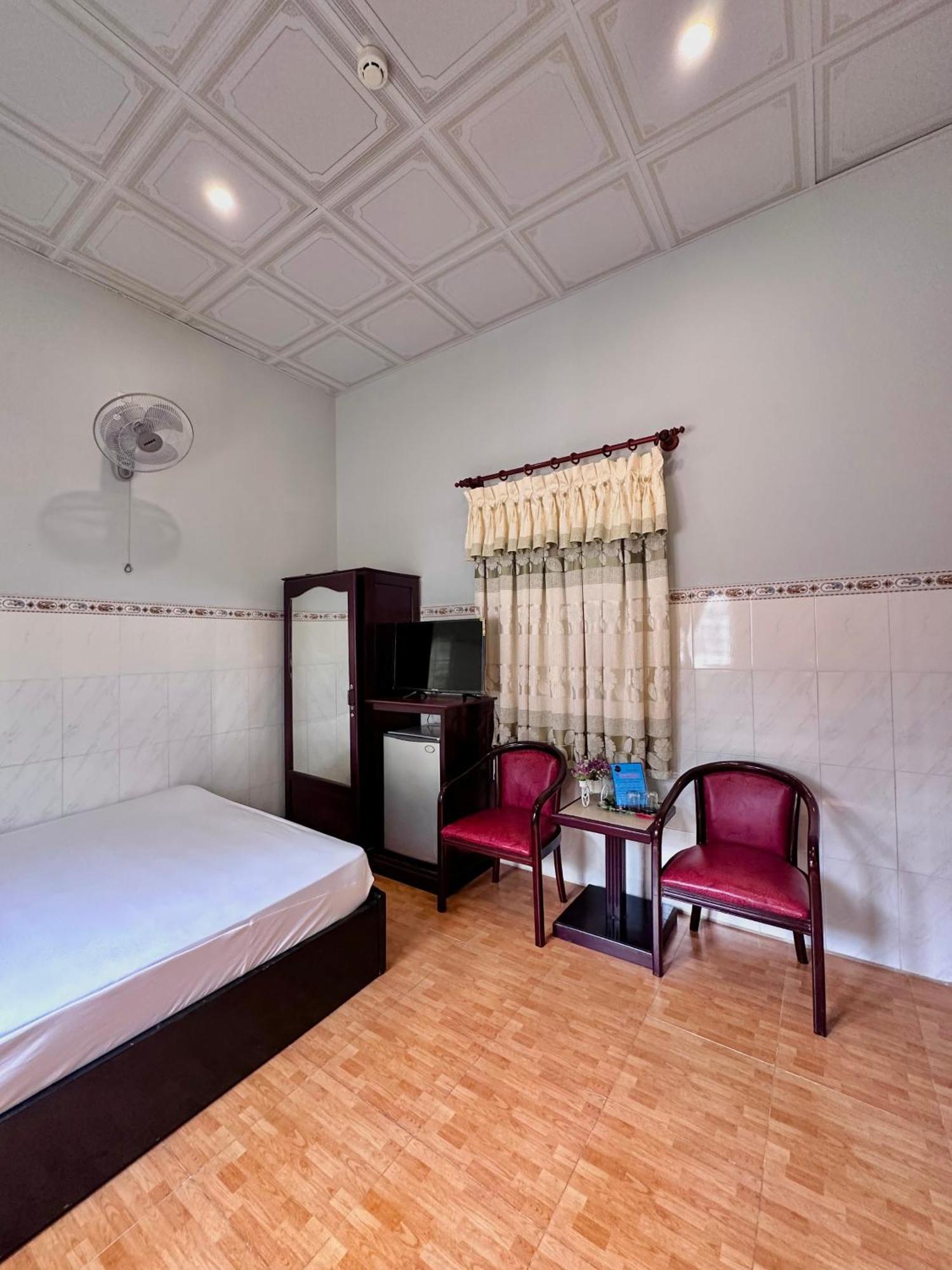 Khach San Nam Do 2 Hotel Can Tho Eksteriør billede